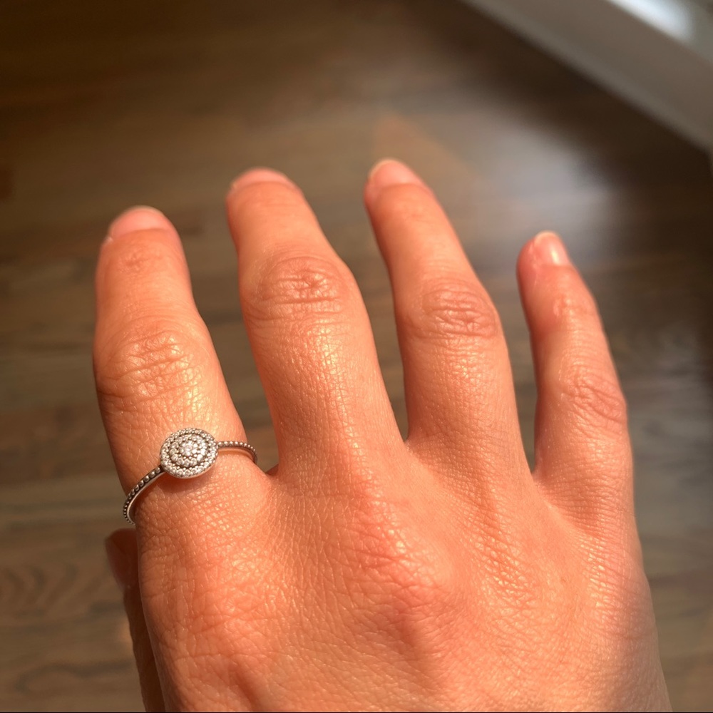 Pandora Elegant Sparkle Ring
